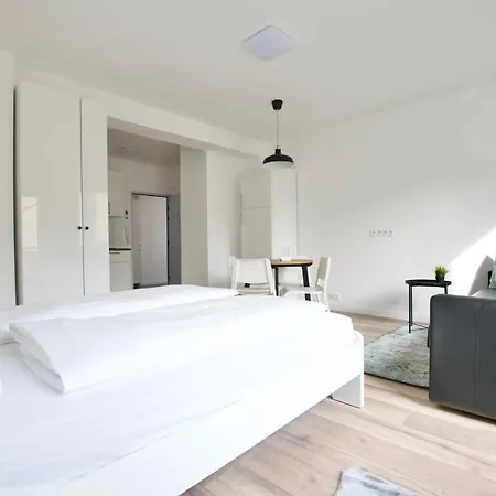 Standard By Hi5 - Dessewffy 37 Апартаменты