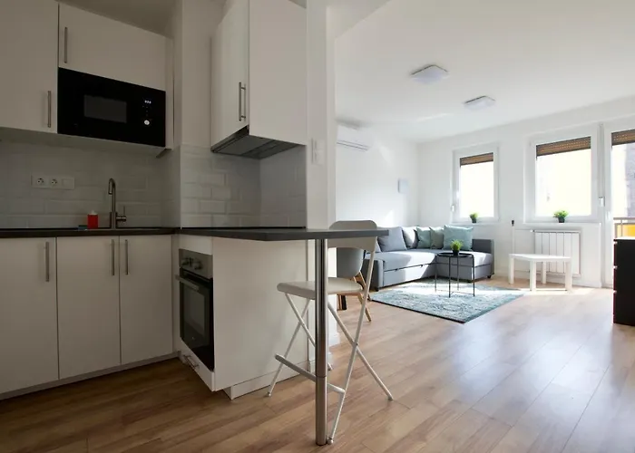 Appartement Standard By Hi5 - Dessewffy 37 Budapest